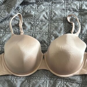 Cream Women's Bra 38DD #120